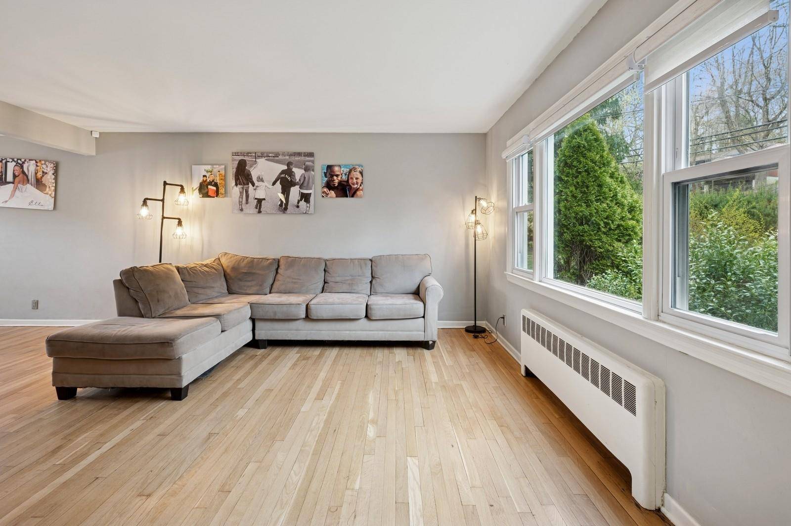 White Plains, NY 10607,1164 Dobbs Ferry RD
