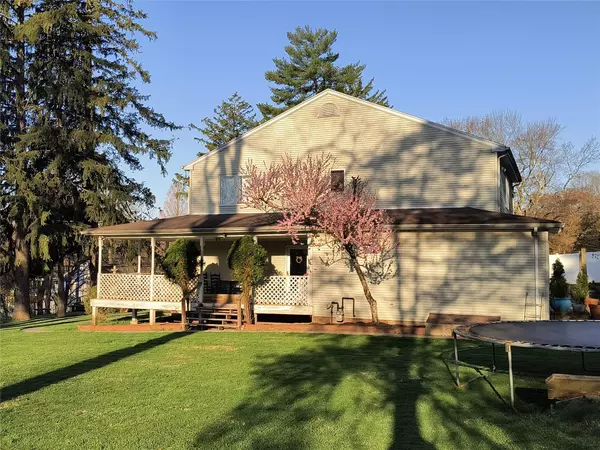 3 Knapp LN, New City, NY 10956