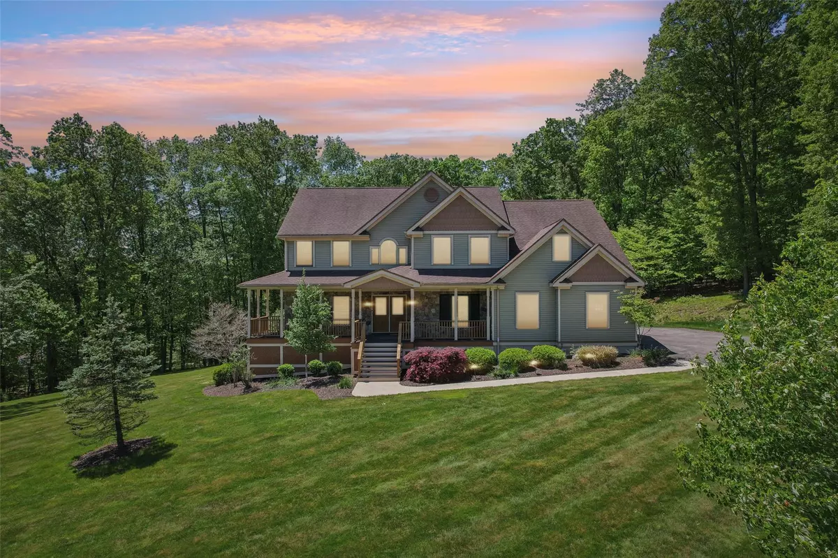 Highland Mills, NY 10930,13 Montesi DR