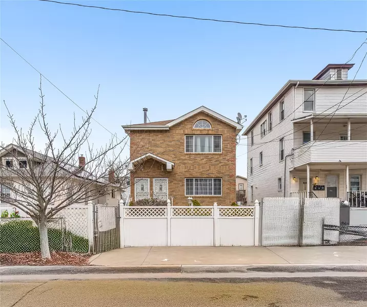 428 Beach 65th ST, Arverne, NY 11692