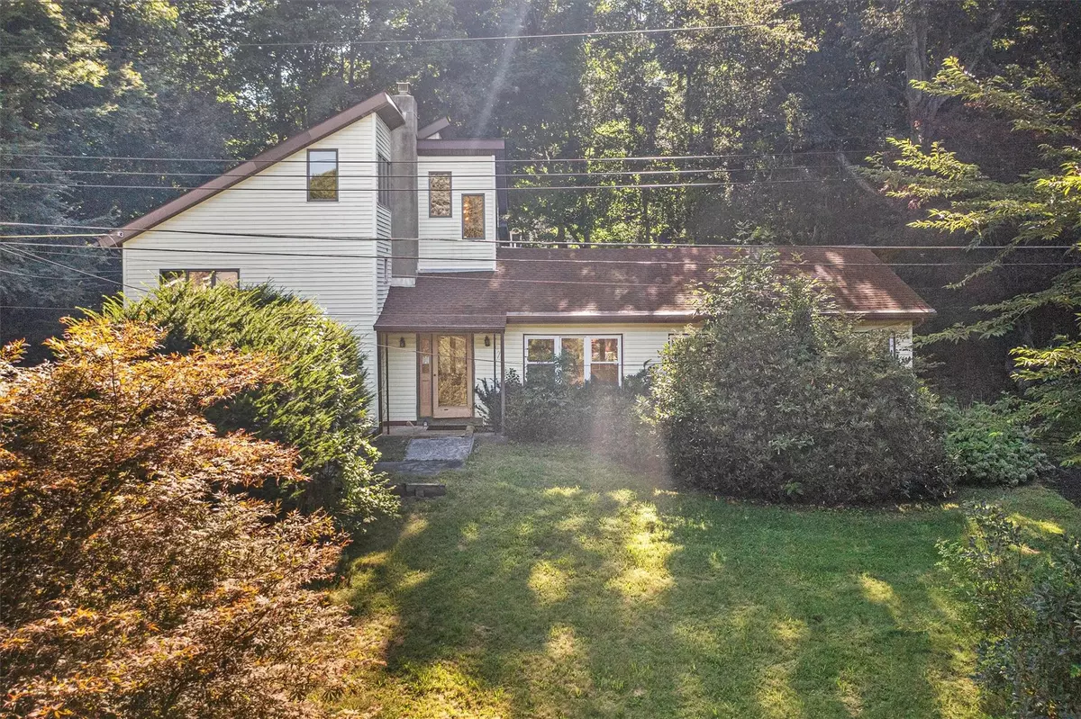 Mahopac, NY 10541,8 October LN