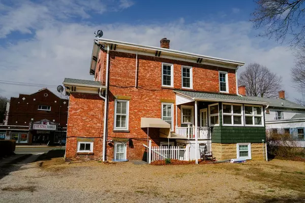 Port Jefferson Village, NY 11777,507 Main ST