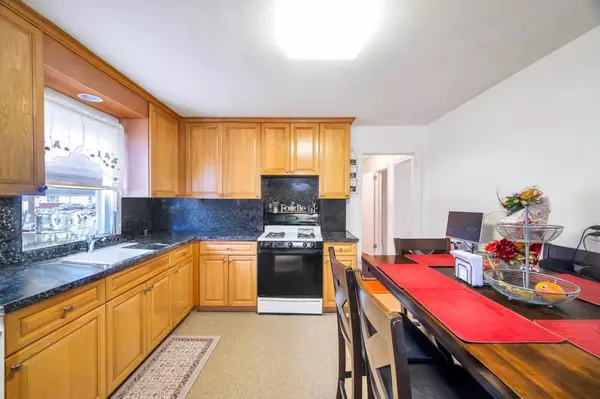 Hicksville, NY 11801,31 James ST