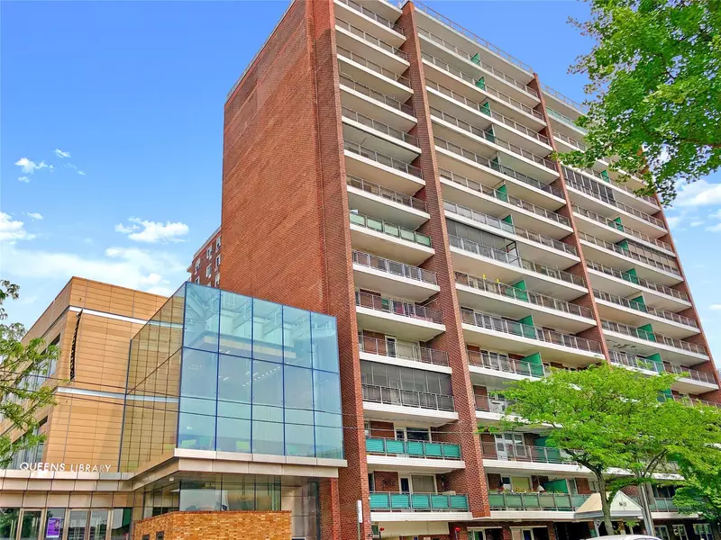 86-15 Broadway #4D, Elmhurst, NY 11373