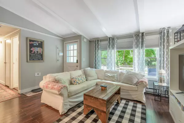 Woodstock, NY 12498,328 John Joy RD