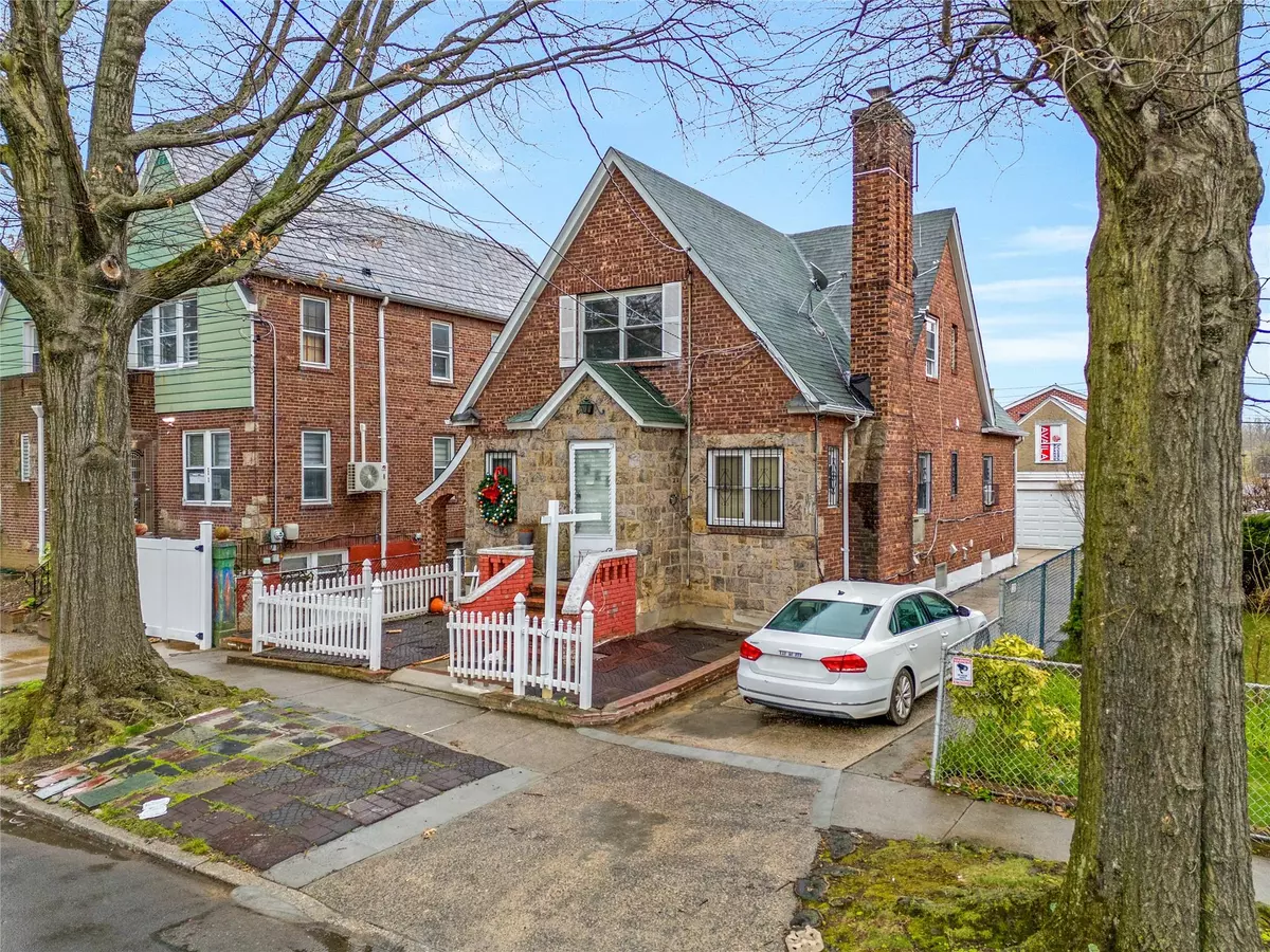 Flushing, NY 11355,140-50 Quince AVE