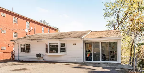 Bronx, NY 10463,3650 Waldo AVE