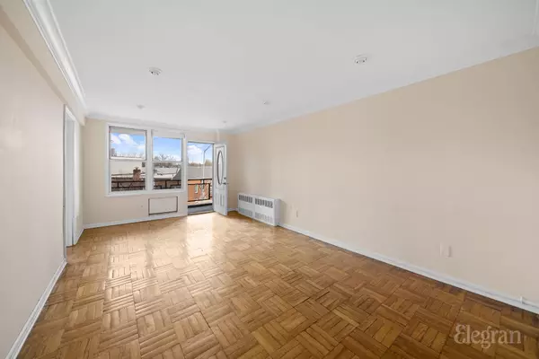 67-50 Thornton Place #1F, Forest Hills, NY 11375