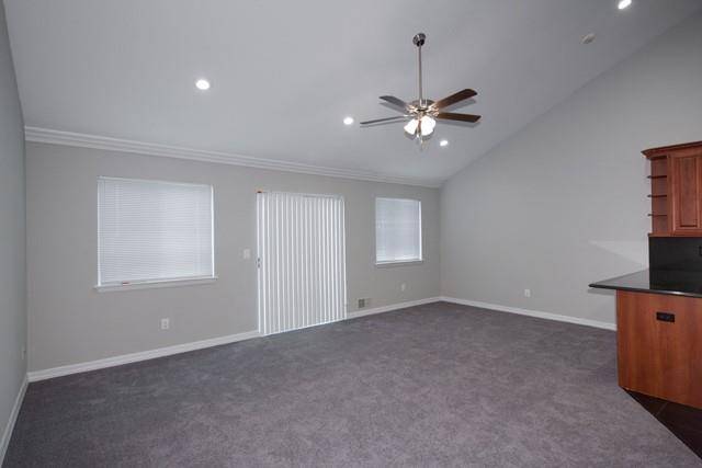 Coram, NY 11727,5000 Townhouse DR #1305