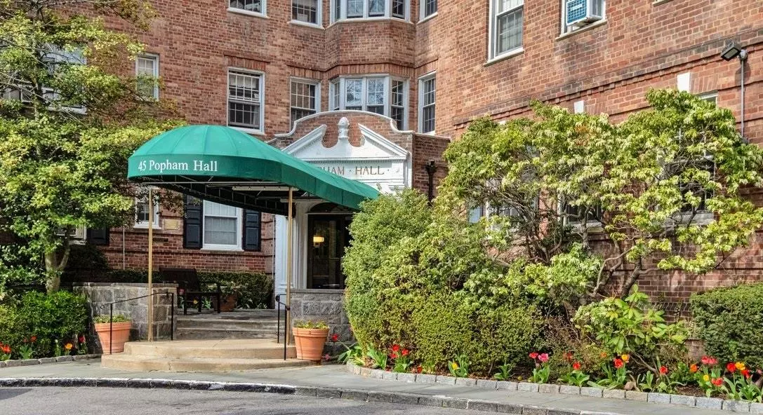 45 Popham RD #3F, Scarsdale, NY 10583
