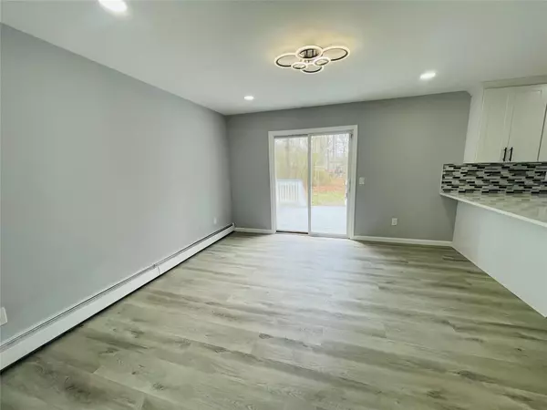 Mastic Beach, NY 11951,290 Cypress DR