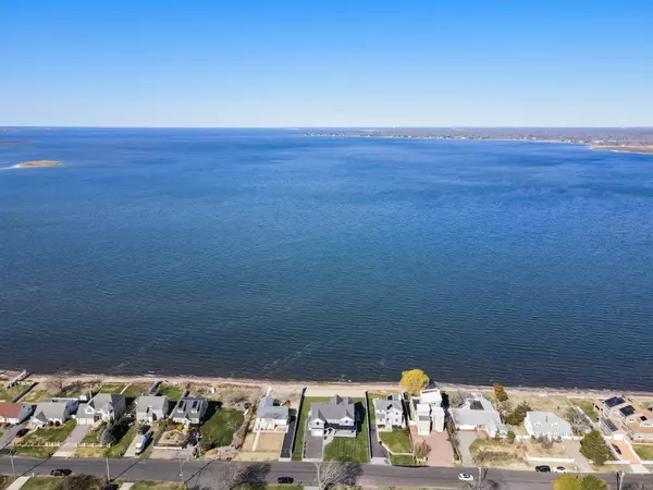 Shirley, NY 11967,72 Grandview DR