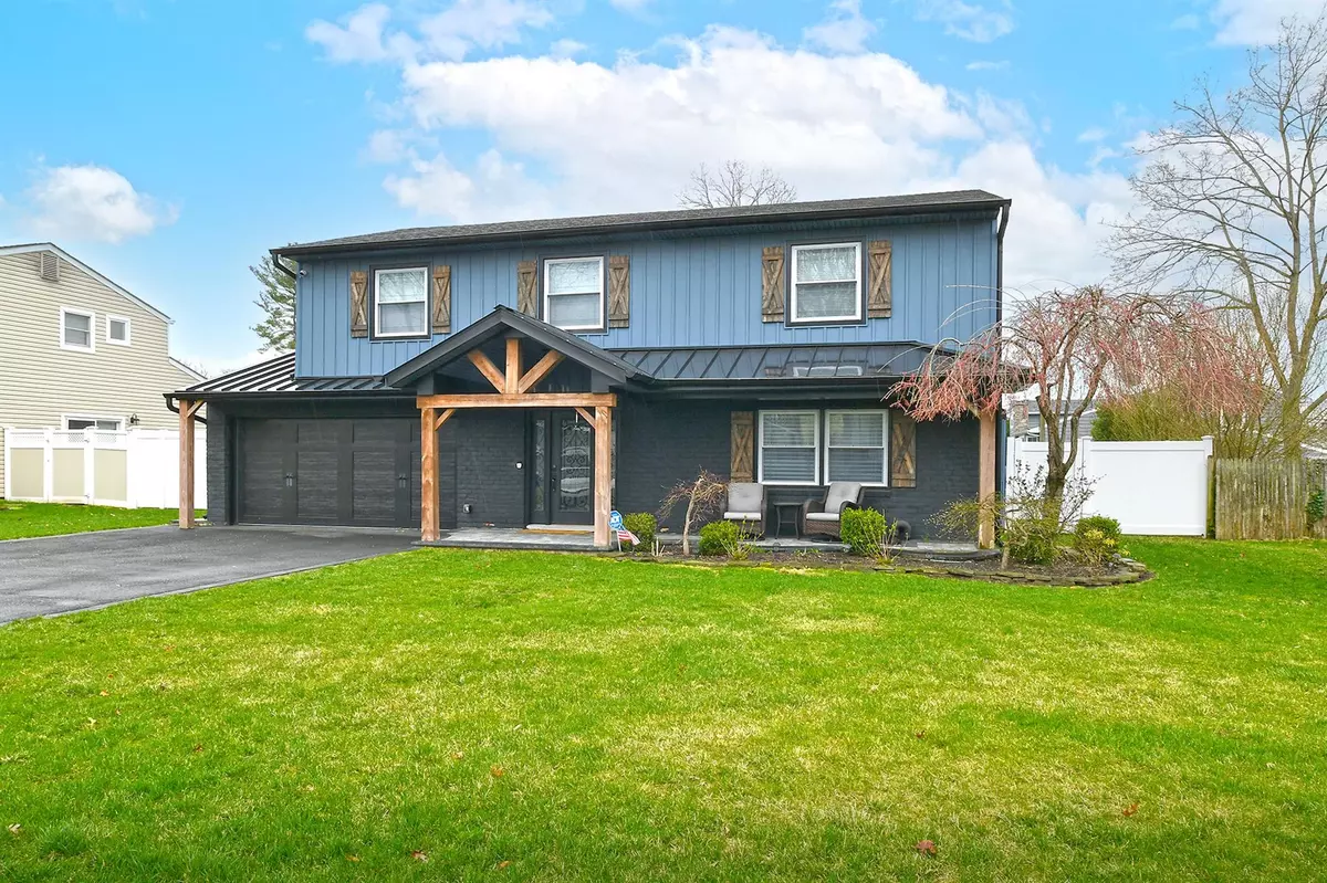 Nesconset, NY 11767,4 Glenfield LN