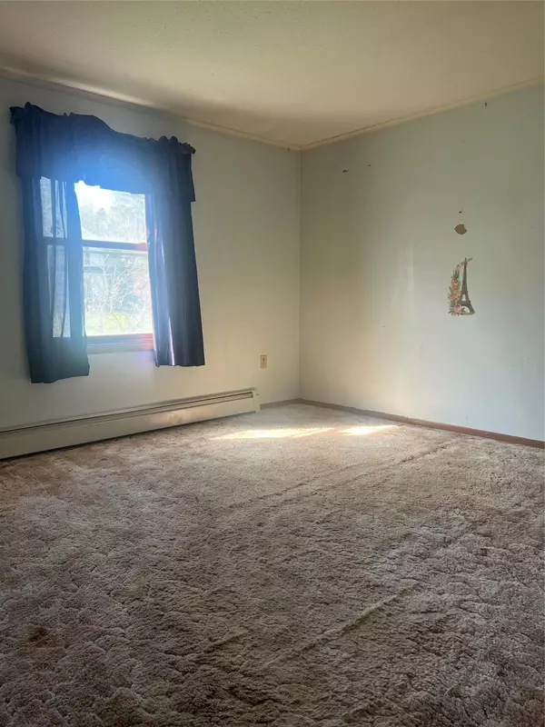 Middletown, NY 10941,11 Keats RD