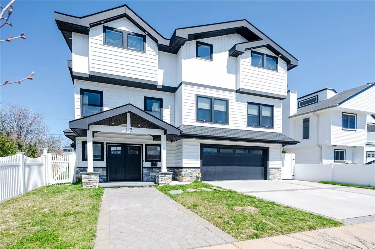 Long Beach, NY 11561,413 E Hudson ST