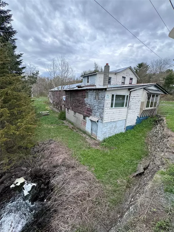 Berne, NY 12023,243 Lake RD