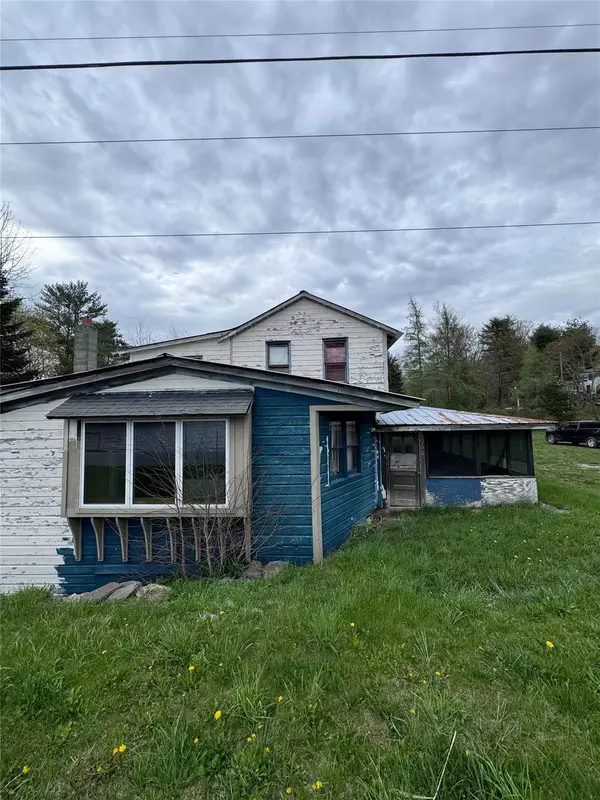 Berne, NY 12023,243 Lake RD