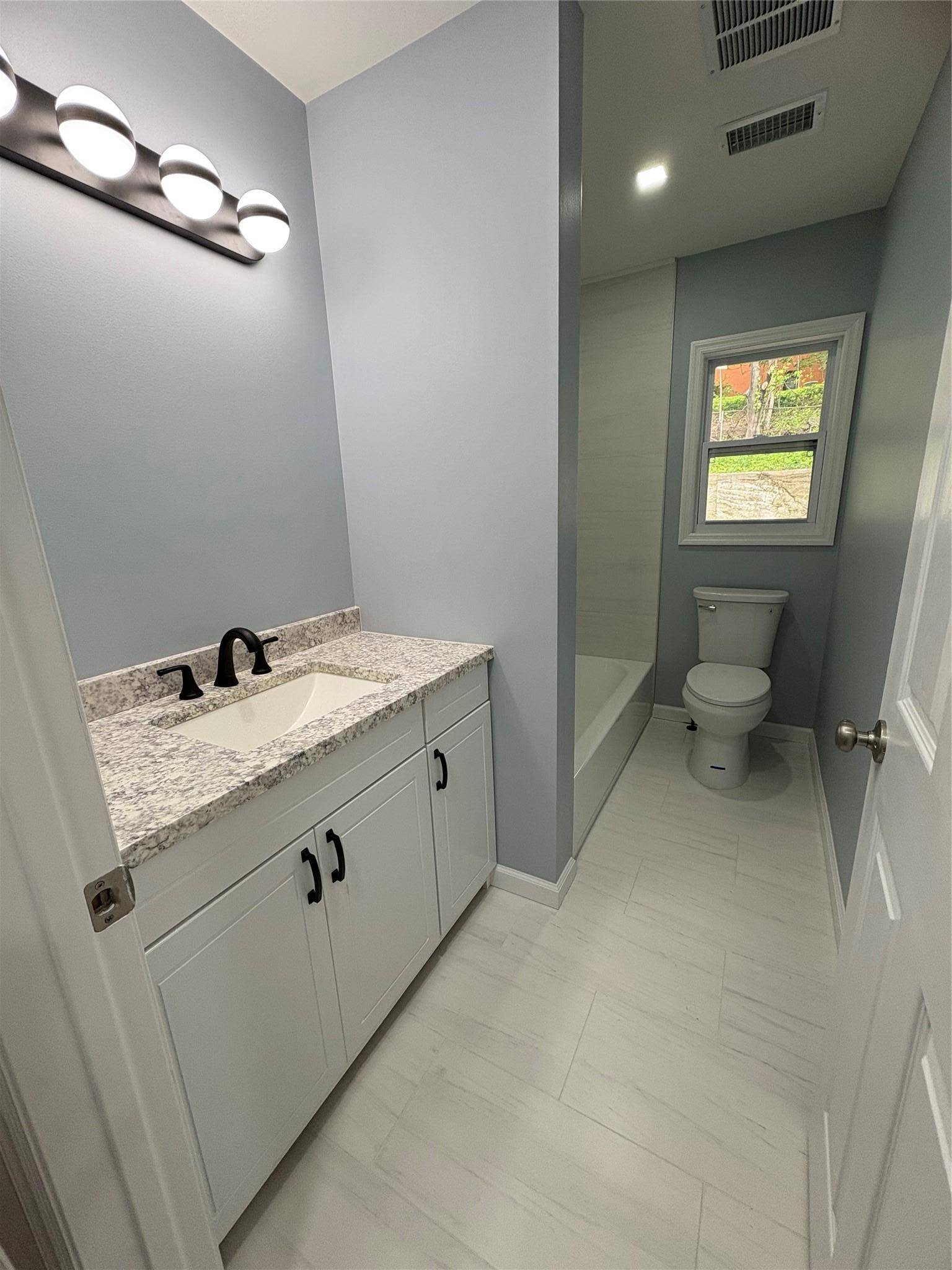 Peekskill, NY 10566,1 Crescent CT