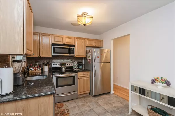 Ronkonkoma, NY 11779,32 Seusing BLVD