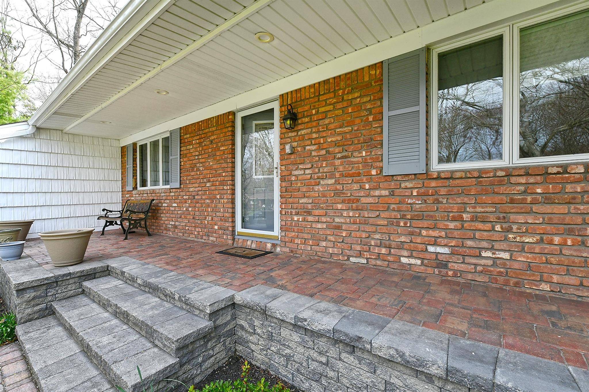 Dix Hills, NY 11746,3 Duke PL
