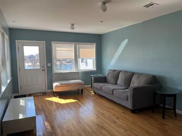 Howard Beach, NY 11414,99-63 Lockwood CT