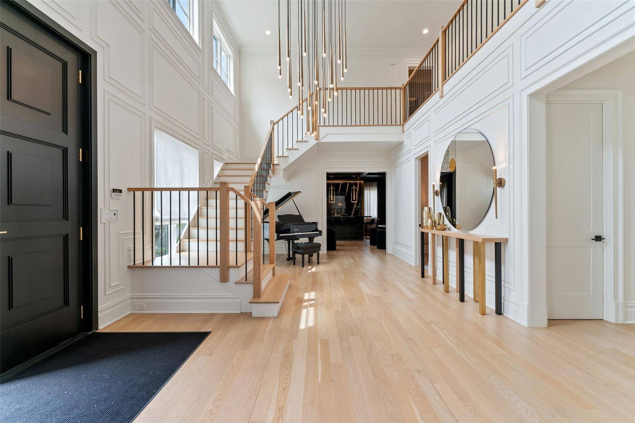 Scarsdale, NY 10583,17 Oxford RD