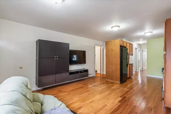 Brooklyn, NY 11238,414 Franklin AVE
