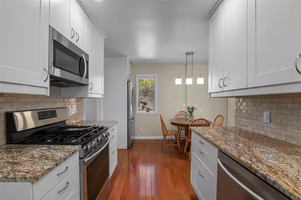 Mount Kisco, NY 10549,183 Parkview PL