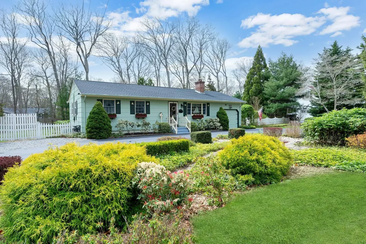 Cutchogue, NY 11935,6980 Skunk LN