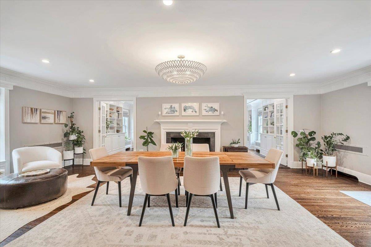 Chappaqua, NY 10514,55 Deepwood DR