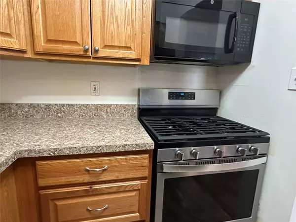 Middle Island, NY 11953,88 Bailey CT #88