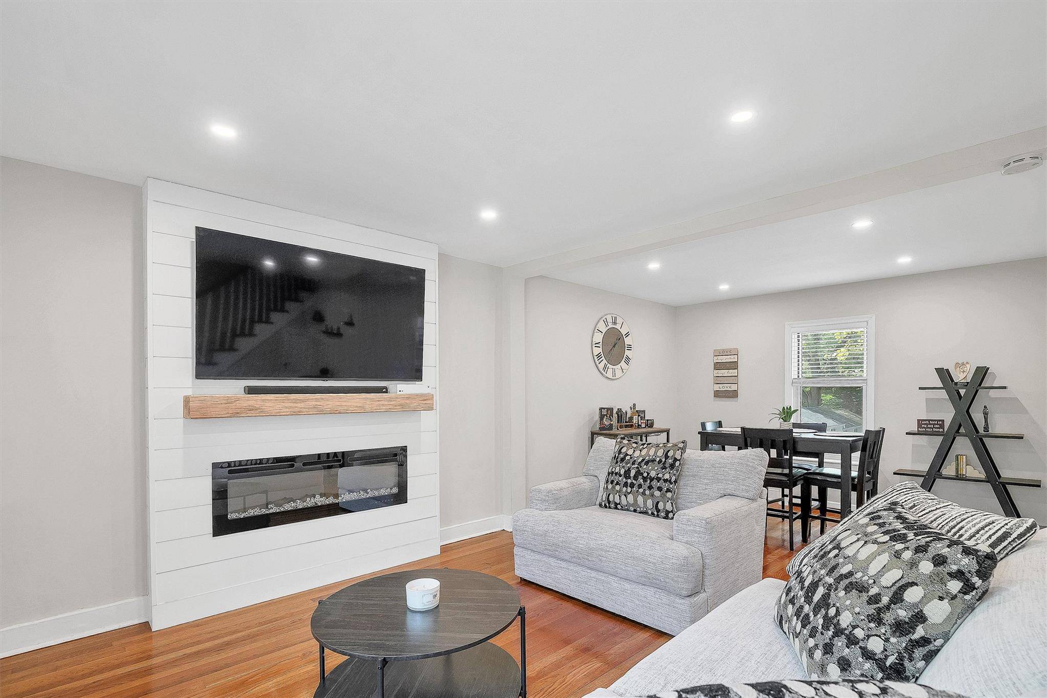 Rye, NY 10580,3 Peck AVE #313A