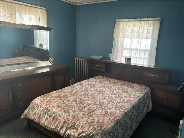 Queens Village, NY 11429,218-27 99 AVE