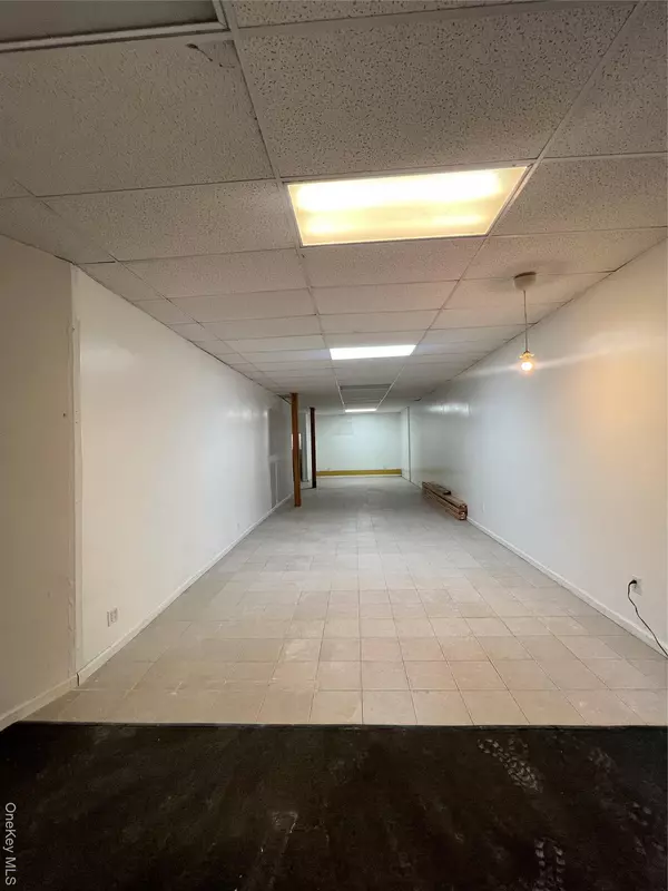 Jamaica, NY 11433,10615 Guy R Brewer BLVD