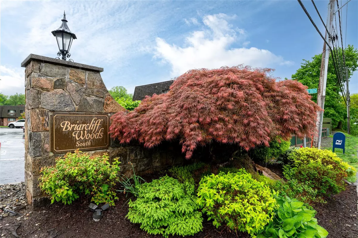 Ossining, NY 10562,9-2 Briarcliff DR #2