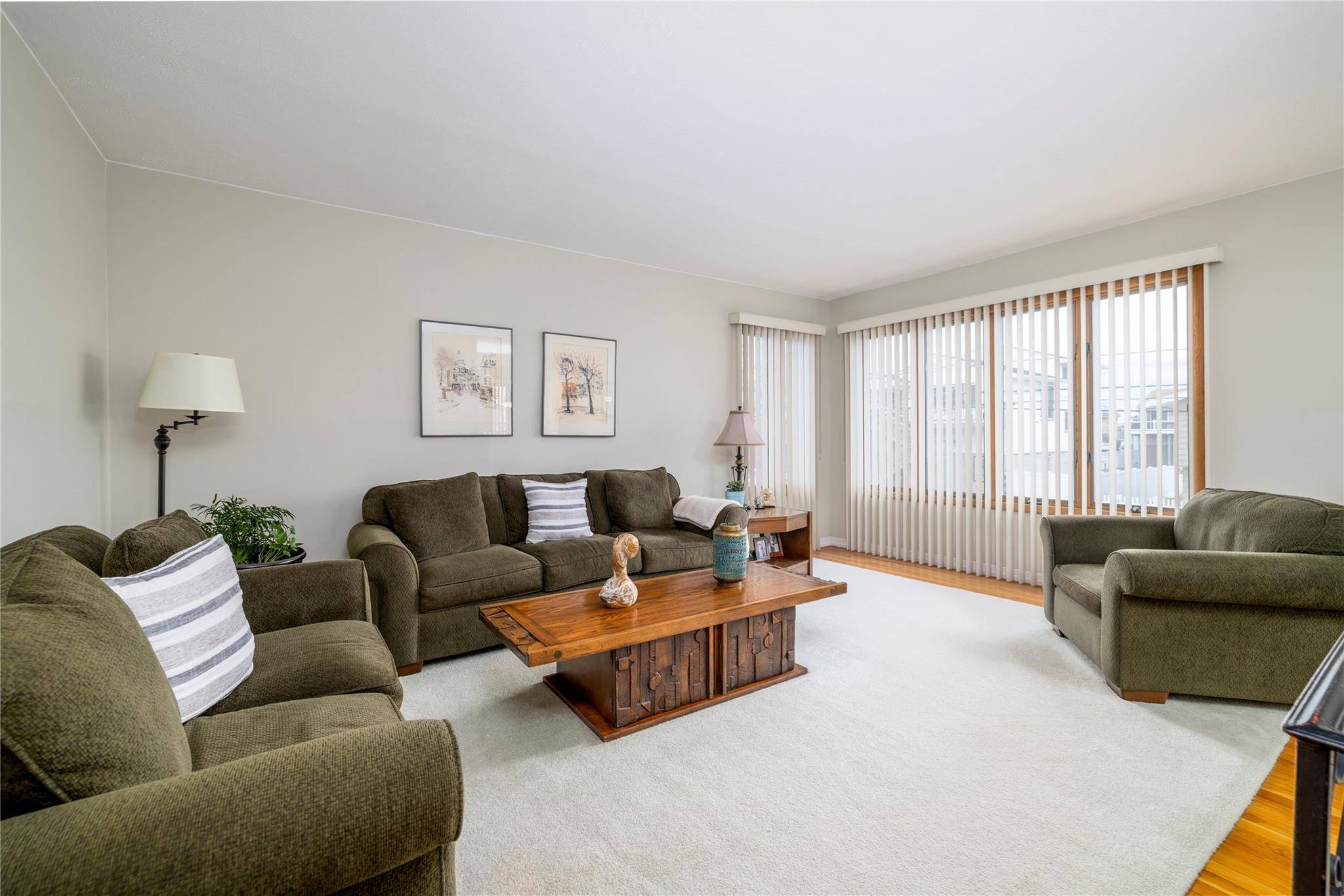 Freeport, NY 11520,465 Nassau AVE