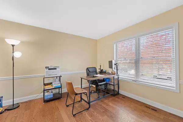 Yorktown Heights, NY 10598,3080 Chen CT