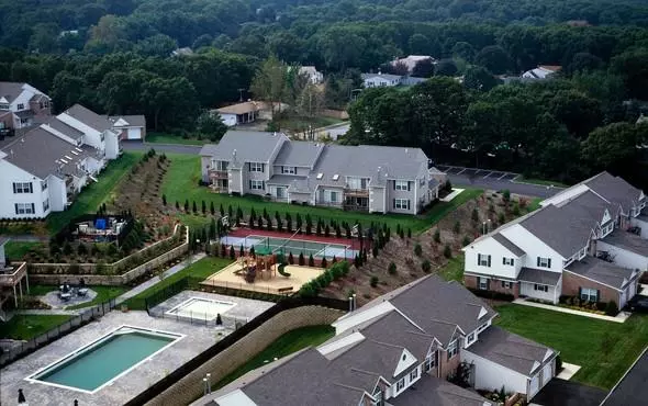 Farmingville, NY 11738,69 Horizon View DR #69