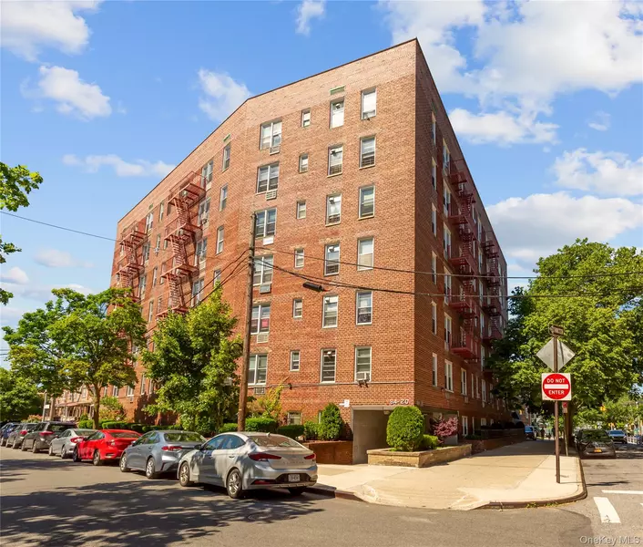 84-20 51 AVE #5L, Elmhurst, NY 11373