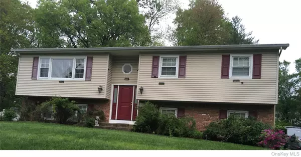 14 Westlyn Drive, Bardonia, NY 10954