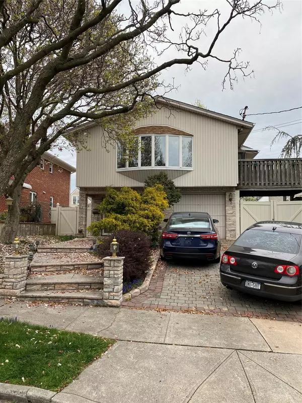 14-33 138th ST, College Point, NY 11356