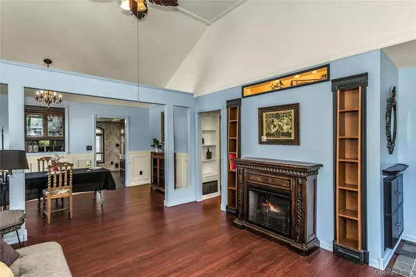 Centereach, NY 11720,118 Noel DR