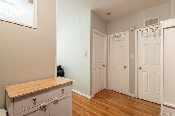 Jamaica, NY 11432,175-26 89th AVE #D