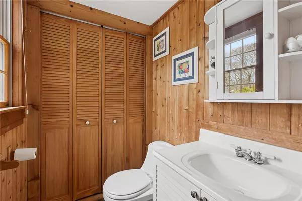 Amagansett, NY 11930,25 Gardiner DR