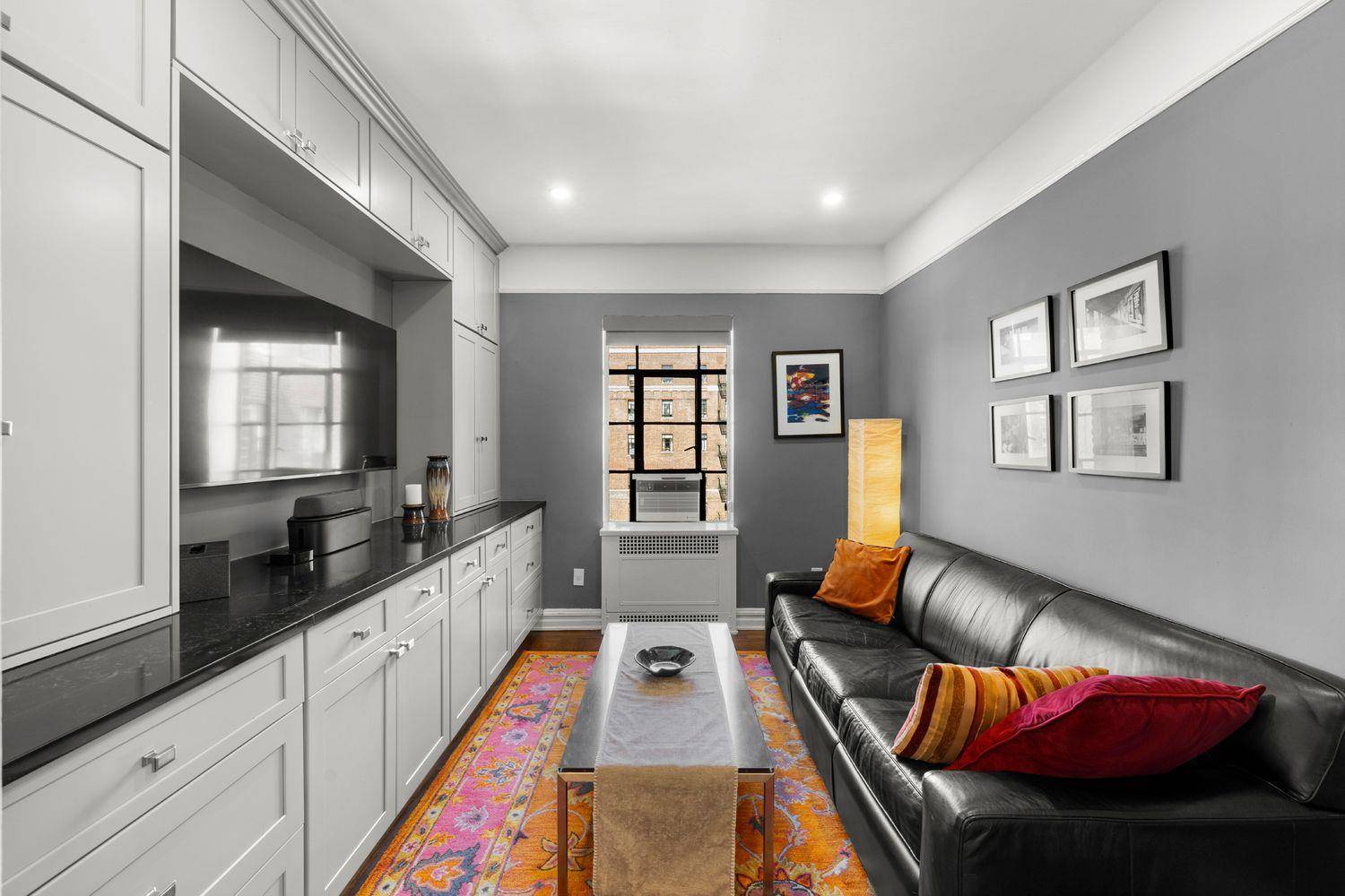 Bronx, NY 10463,3001 Henry Hudson Pkwy #4B