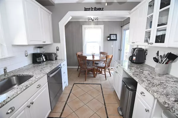 Mahopac, NY 10541,323 Birch RD