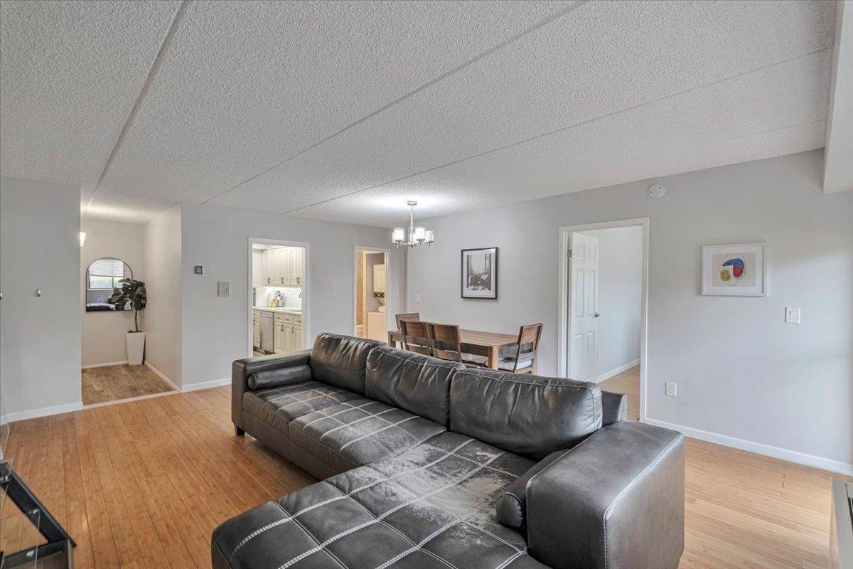 Yonkers, NY 10710,66 Crisfield ST #1F