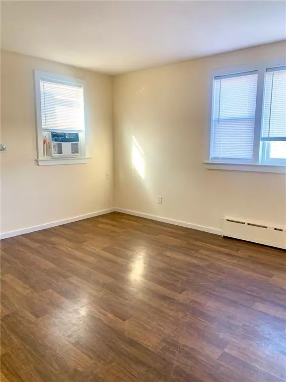 West Haverstraw, NY 10993,24 Benson ST