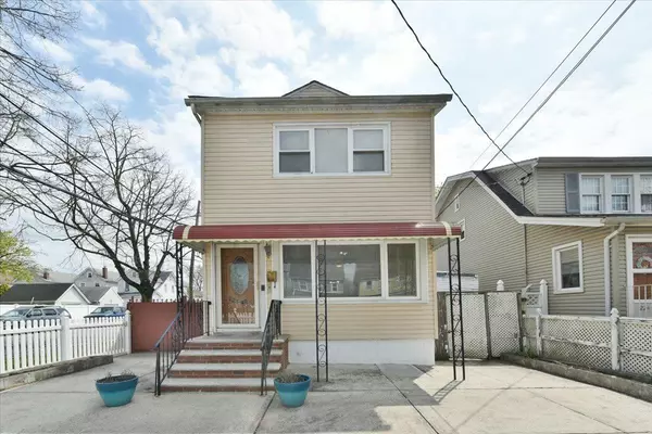 Queens Village, NY 11428,224-40 Fairbury AVE