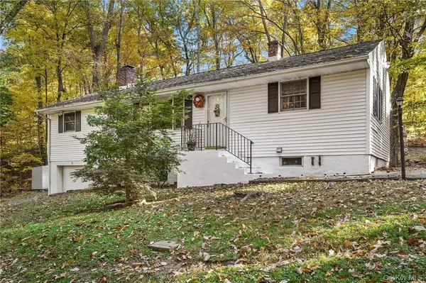 Carmel, NY 10512,22 Adams CT